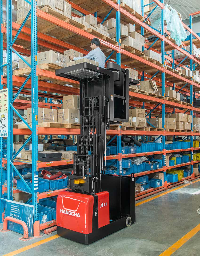 tallest warehousr cherry picker forklift