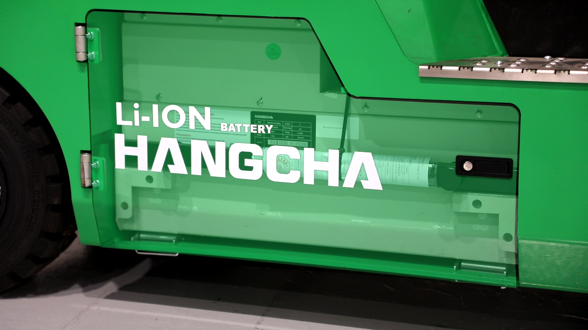 How Lithium-Ion Battery Chemistry Improves Forklift Performance And Longevity